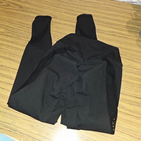 VIOLATE THE DRESS CODE "SYNERGY" Sz S Scrunch Butt Black Logo Workout Leggings - Picture 4 of 6